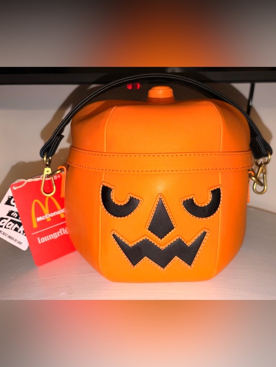 Loungefly Handbags - NWT Loungefly Boo Bucket McDonald’s Pumpkin Halloween 🎃 Bag